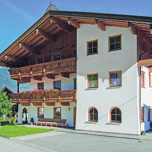 Wunderschoene Ferienwohnung Zell am Ziller Exterior photo