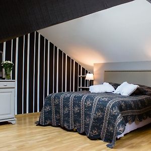 Lequatorze Bed and Breakfast Compiègne Room photo