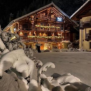 Hotel Wongade Gressoney-la-Trinité Exterior photo