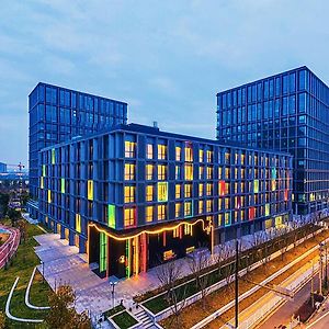 Lyf By Ascott Hongqiao Shanghai Necc Aparthotel Exterior photo