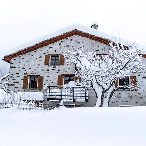 Romantic Standalone 5 Room Cottage In Valposchiavo Exterior photo