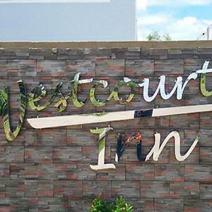 Westcourt Inn Ilocos Sur Bantaoay Exterior photo