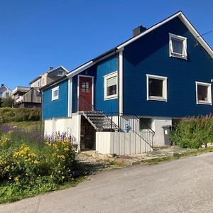 Apartamento The Blue House At The End Of The World I Mehamn Exterior photo