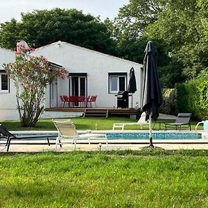 Maison Piscine Chauffee 3 Min D'Uzes Villa Montaren-et-Saint-Médiers Exterior photo