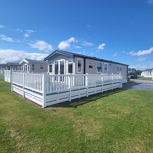 Kmh Caravans At Flamingo Land Villa Kirby Misperton Exterior photo