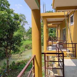 Bardia Jungle Cottage Bardiya Exterior photo