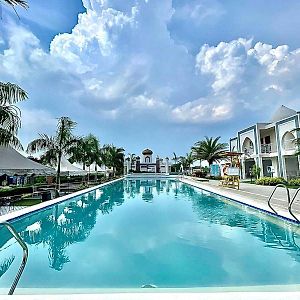 Torres Farm Resort Powered By Cocotel Naic Exterior photo