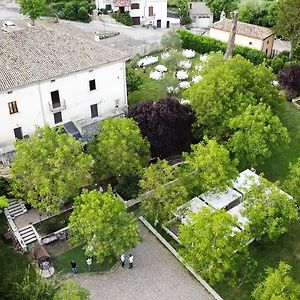 Palazzo De' Farrocco Bed and Breakfast Cerro al Volturno Exterior photo