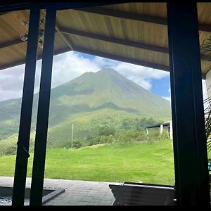 Villas Jawara ! Un Volcan En Su Jardin ! La Fortuna Exterior photo