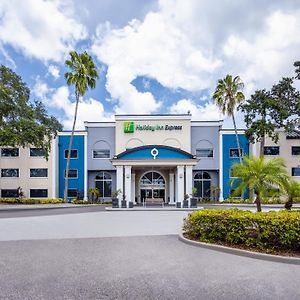 Holiday Inn Express Hotel Clearwater East - Icot Center, An Ihg Hotel Pinellas Park Exterior photo