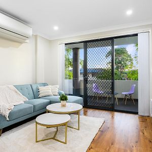 Parramatta New 2Bedroom Apt Close To Trainshoping Sídney Exterior photo