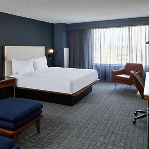 Hotel Courtyard By Marriott Detroit Downtown Exterior photo