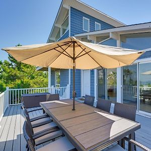 Westhampton Beach Home With Deck And Ocean Views! Exterior photo