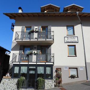 Aparthotel Dolomites Living&Relax Commezzadura Exterior photo