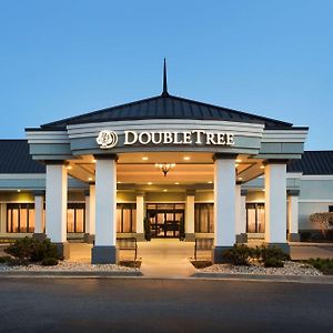 Doubletree By Hilton Hotel Detroit Novi Exterior photo