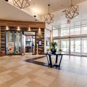 Hotel Four Points By Sheraton Kelowna Airport Exterior photo