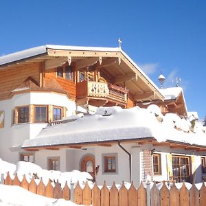 Apartamento Traumchalet Mit Sauna In Kirchberg Im Skigebiet Kitzbuehel Kirchberg in Tirol Exterior photo