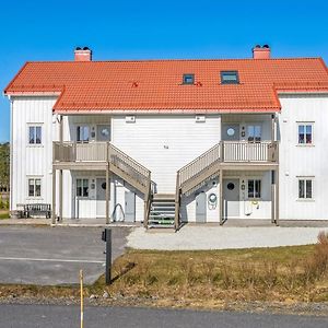 Cozy And New Apartment In Arendal -Hill Exterior photo