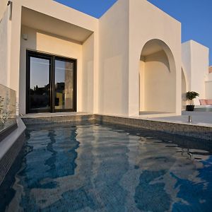 Artium Villa With Outdoor Pool By K&K Foinikiá Exterior photo