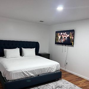 Apartamento Exquisite 3 Kings Bed Near Newark Ewr/Nyc Downtown Exterior photo