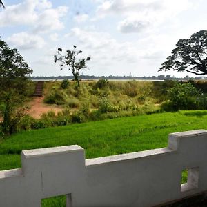 Royal Views Residence Anuradhapura Exterior photo