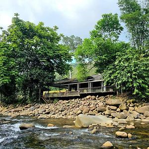 Rugading Riverside Villa Near Kota Kinabalu. Kampong Rugarding Exterior photo