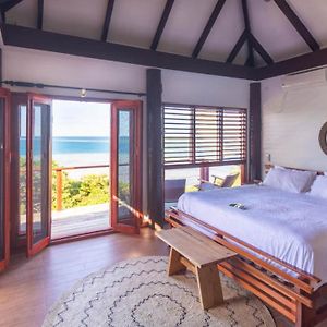 Private Oceanfront Fijian Villa Sleeps 8 Malolo Exterior photo