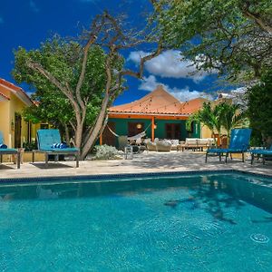 Villa Adelaida Palm Beach Exterior photo
