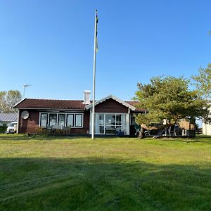 Stuga I Bjoerkaeng Med Havsutsikt! Villa Tvååker Exterior photo