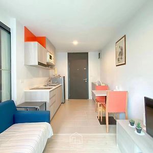 Centrio Condominium Twin Bed Room Ban Rangeng Exterior photo