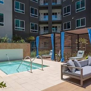 Apartamento Huge 2Bd Apt Near Disneyland And Anaheim Conv Center Santa Ana Exterior photo