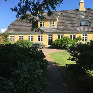 Thuro Rev Guesthouse Svendborg Exterior photo