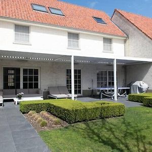 Delicious House For 8 Persons With Sunny-Garden In Duinbergen Villa Knokke-Heist Exterior photo