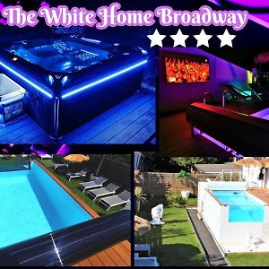 The White Home Broadway Love Room Châteauroux Exterior photo