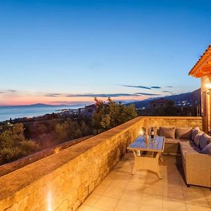 Mani Panoramic Seaviews - Luxury Summer Haven Lévktron Exterior photo