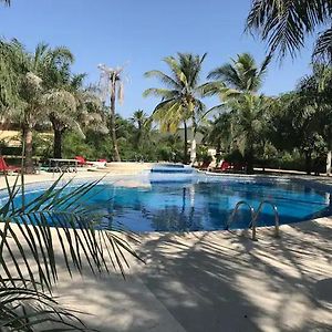 Hotel Chez Jacques Diatta - Piscine Et Plage Cabo Skirring Exterior photo