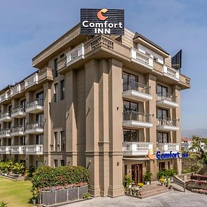 Comfort Inn Dehradun Exterior photo