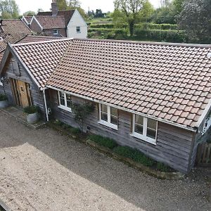 A Family And Dog Friendly Haven, The Hayloft. Villa Saxmundham Exterior photo