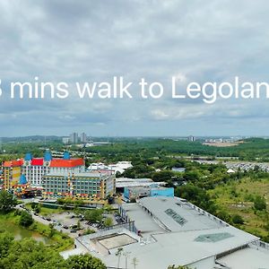 Apartamento Legoland-3Min Walk-Afiniti Medini 2Br With Bathtub -9Pax-Mini Playground Johor Bahru Exterior photo