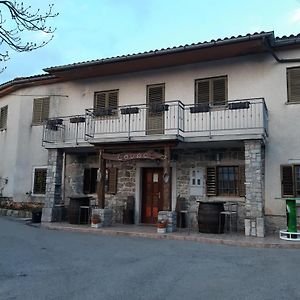 Rooms With A Parking Space Jelovice, Central Istria - Sredisnja Istra - 22787 Lanisce Exterior photo