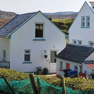 An Teach Beag Glencolmcille, Little Home From Home Glencolumbkille Exterior photo