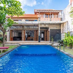 Private 3 Bedroom Villas, 5 Mnt To Beach Nusa Dua Nusa Dua  Exterior photo