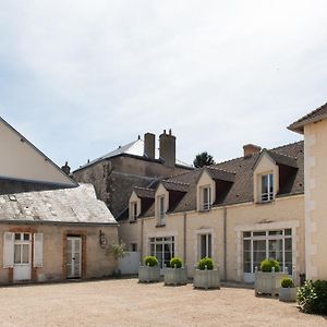 Hotel L'écu de Bretagne Beaugency Exterior photo