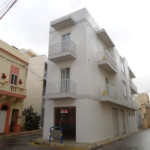 Apartamento Shamrock Flats Mellieħa Exterior photo