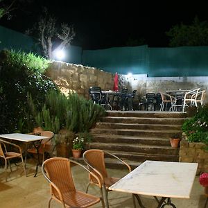 Hotel Hostal La Fuente Buera Exterior photo