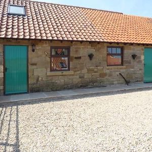The Stable Villa Whitby Exterior photo
