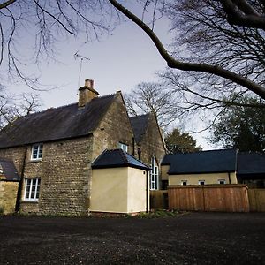 Hotel Old School Wolverton Milton Keynes Exterior photo