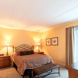 Seven Springs 2 Bedroom Standard Condo With Private Deck! Condo Champion Exterior photo