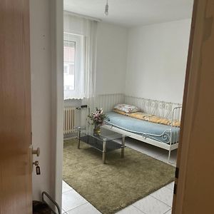 1 Zimmer Wohnung In Der Nahe Vom Frankfurter Flughafen Kelsterbach Exterior photo