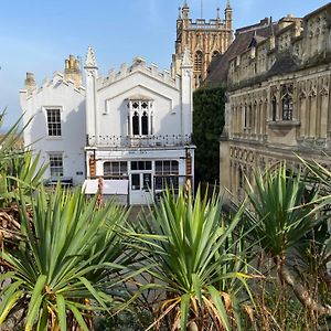 The Cafe Apartment Great Malvern Exterior photo